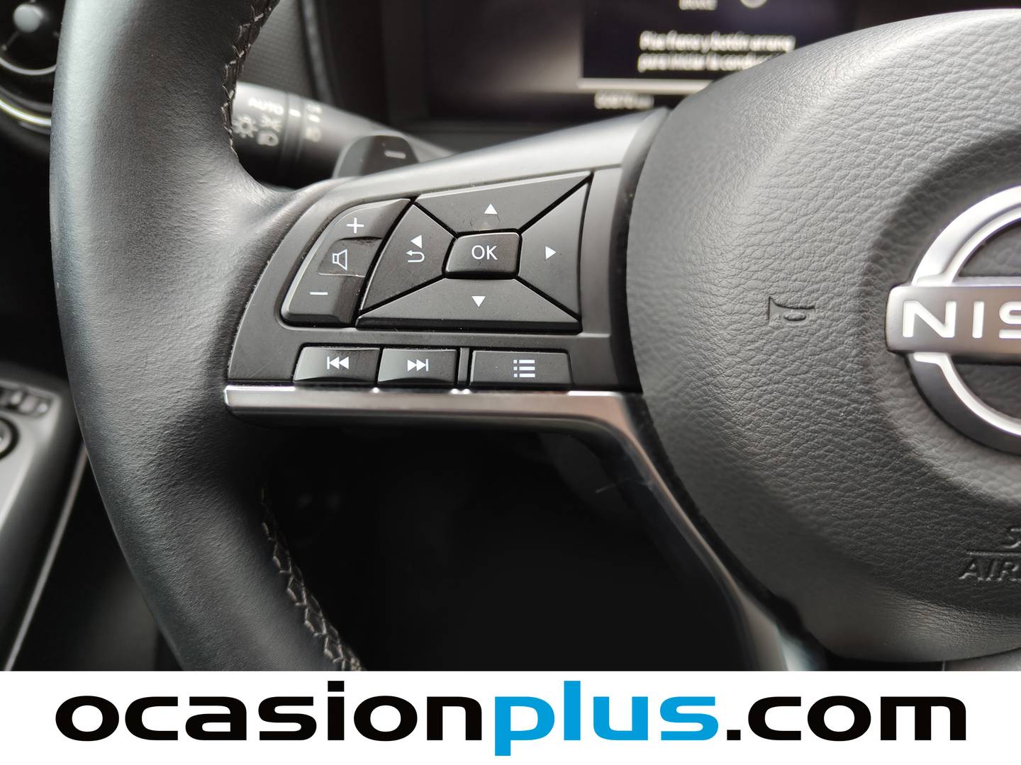 Foto Nissan JUKE Nissan Juke DIG-T N-Connecta 4x2 DCT (114 CV)