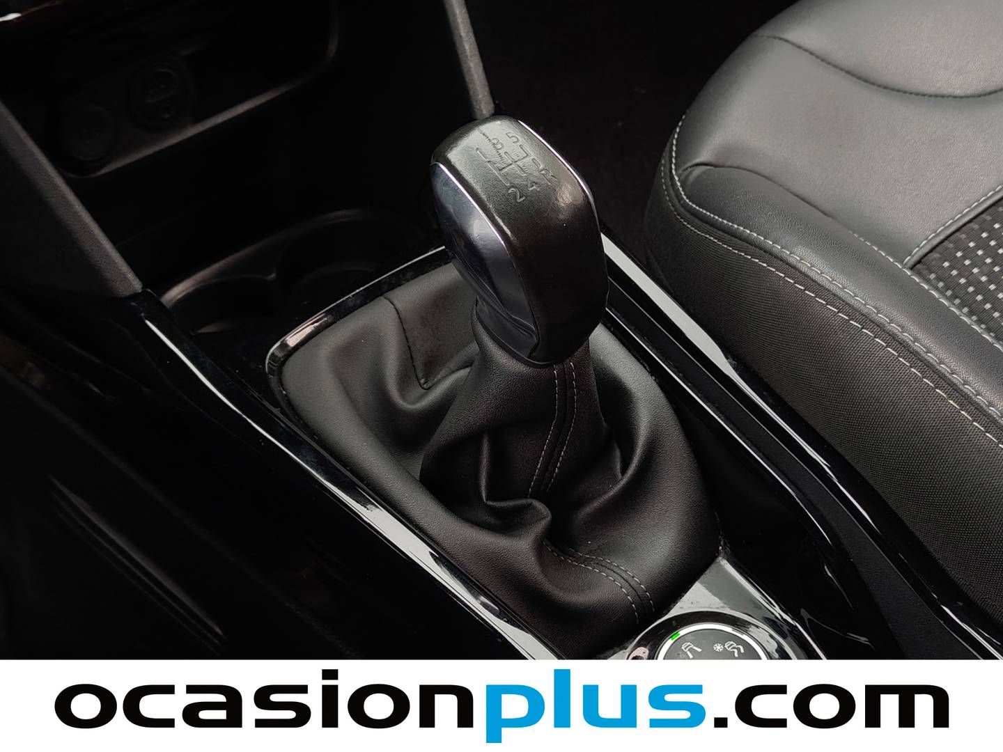 Peugeot 2008 Peugeot 2008 BlueHDi 100 Allure (100 CV) de segunda mano