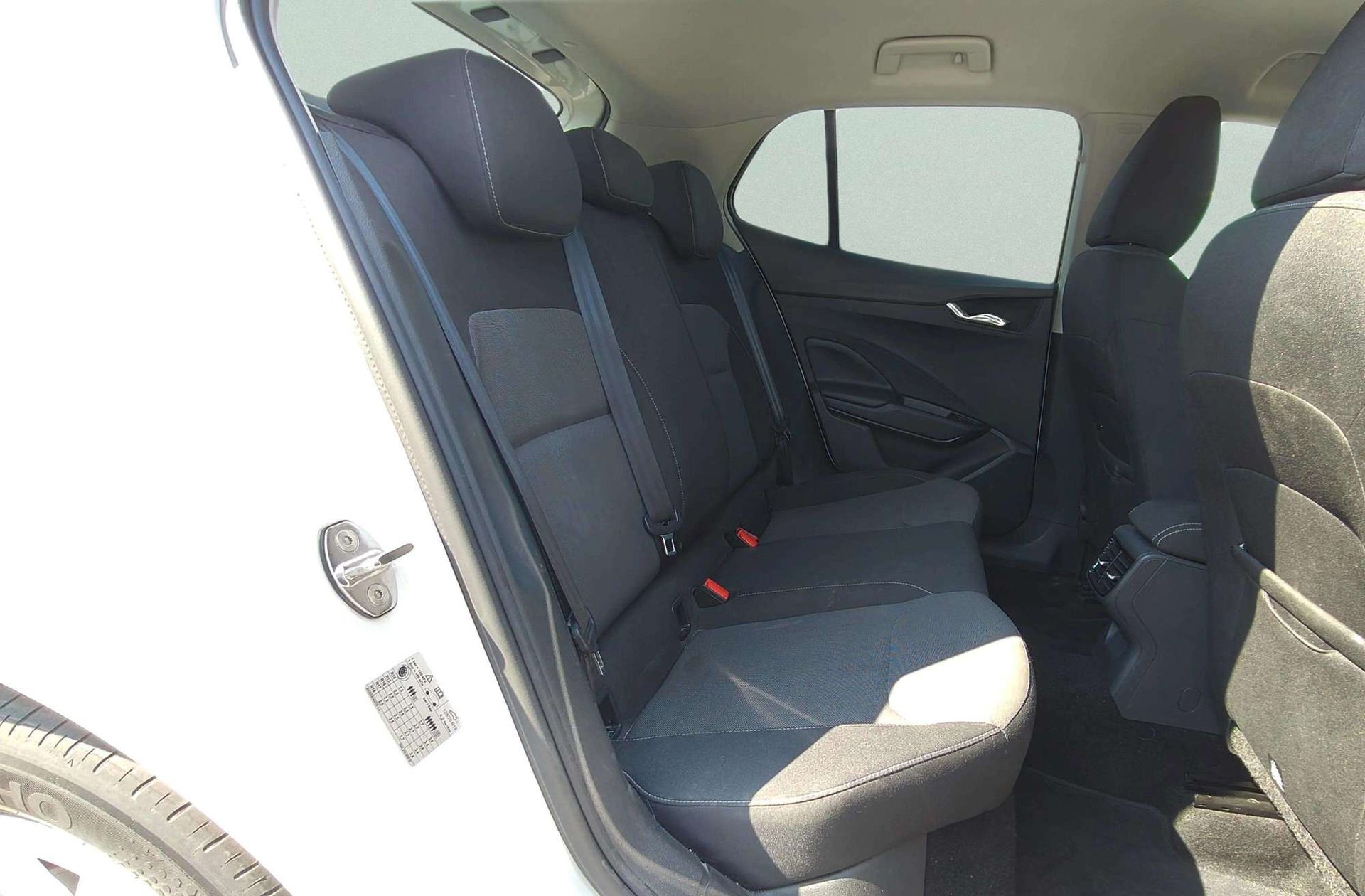 Škoda Fabia 1.0 TSI Selection - foto 18