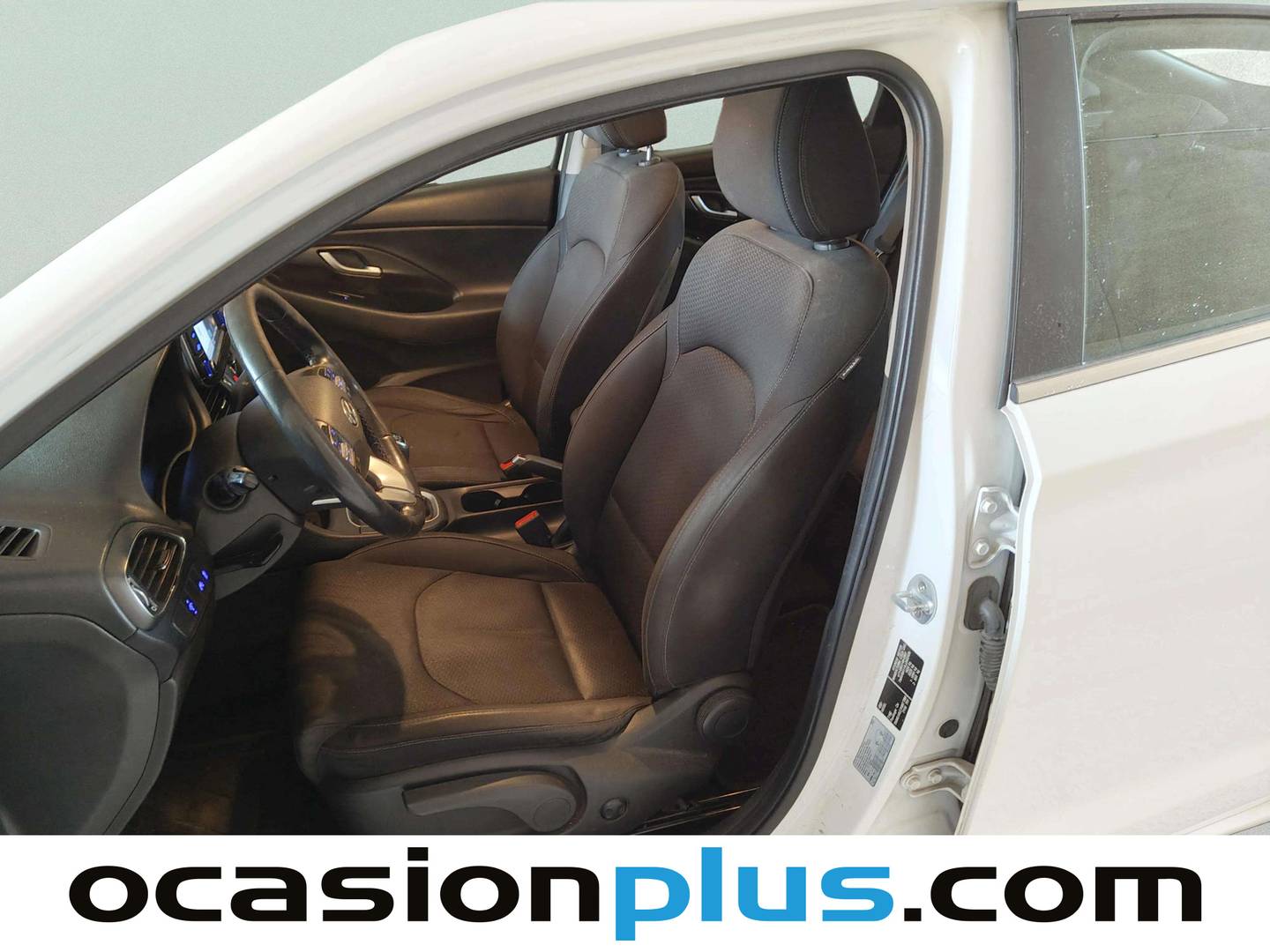 Foto asientos delanteros Hyundai i30 Hyundai i30 1.0 TGDI Tecno (120 CV)