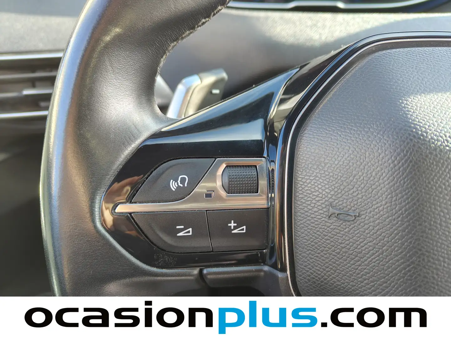 Foto Peugeot 5008 Peugeot 5008 PureTech 130 S&S Allure Pack EAT8 (130 CV)