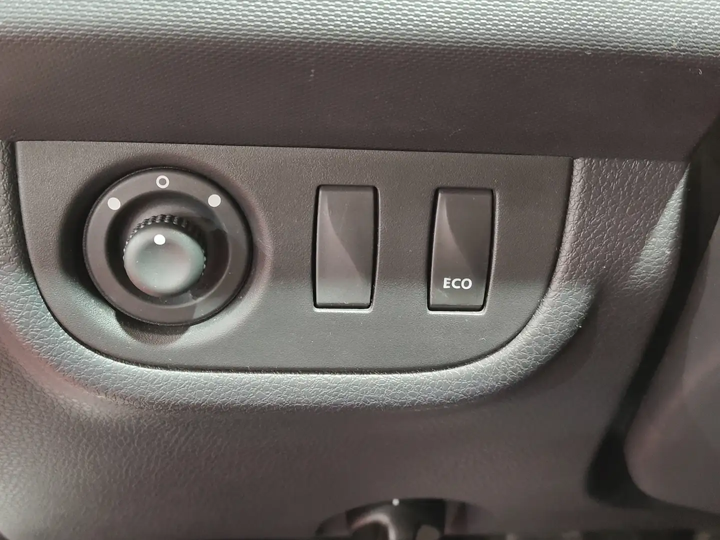 Foto Dacia Sandero Dacia Sandero Laureate dCi (90 CV)