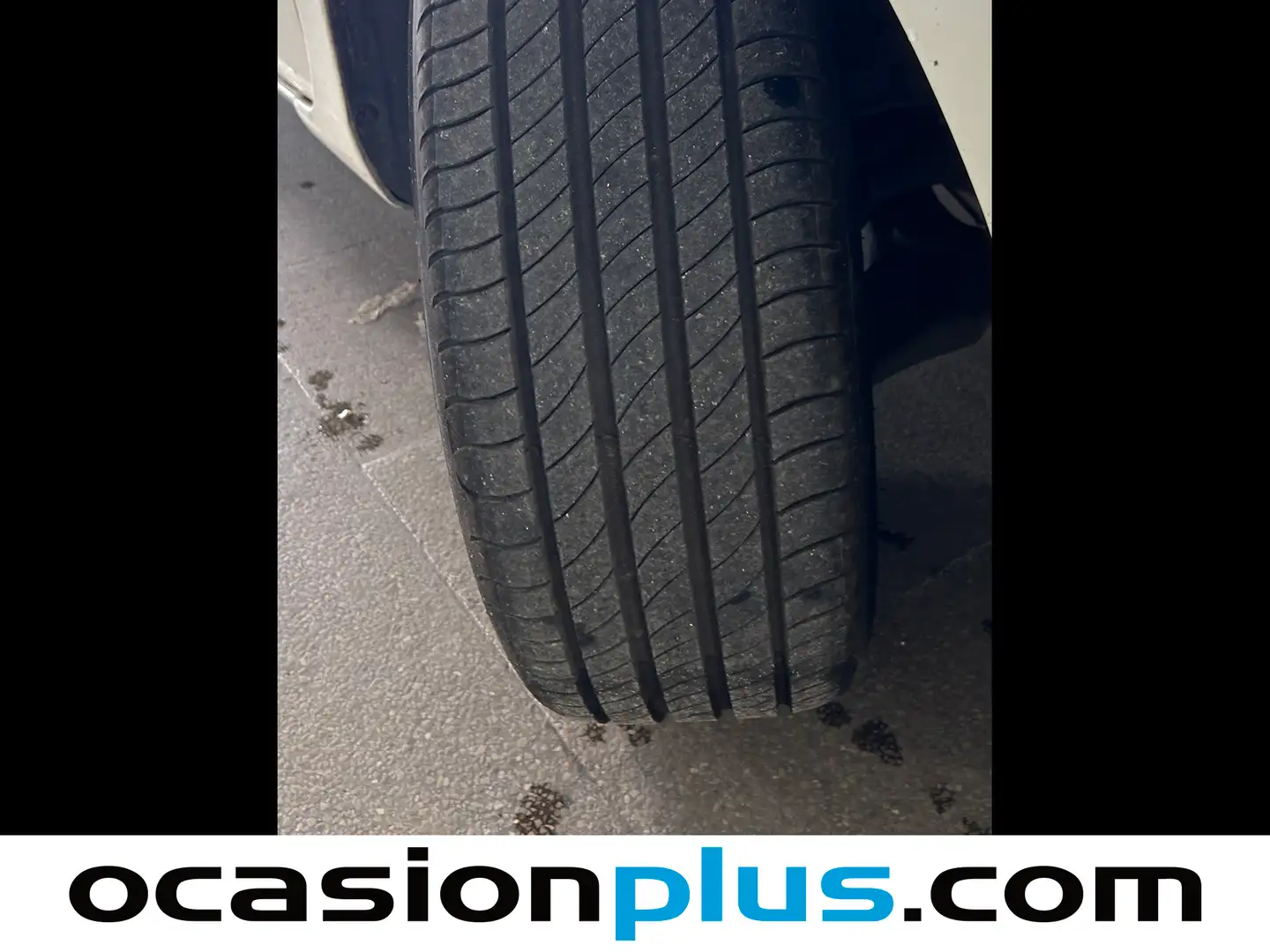 Foto Toyota Auris Toyota Auris 140H Touring Sports Active (136 CV)