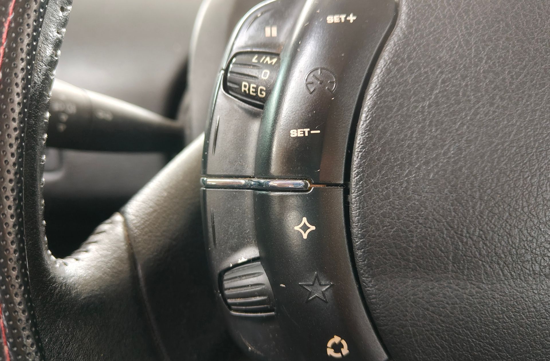 Citroën C4 1.6 HDi VTR Plus - foto 21