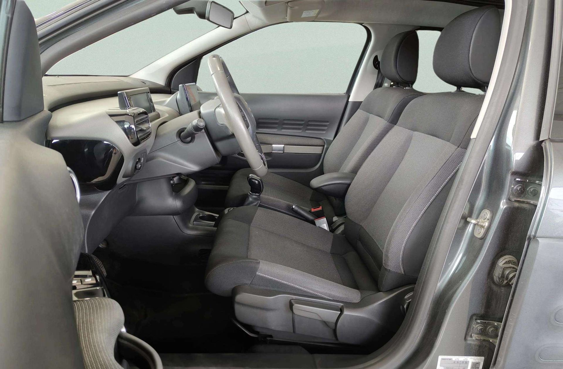 Citroën C4 Cactus BlueHDi 100 Shine - foto 13