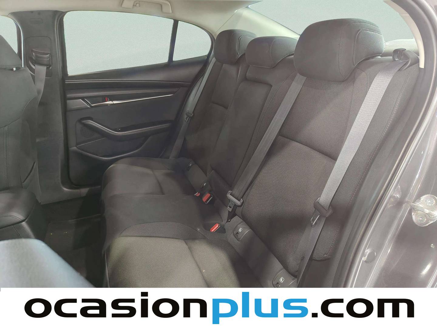 Foto asientos traseros Mazda Mazda3 Mazda Mazda 3 2.0 e-SKYACTIV-G Zenith AT (122 CV)