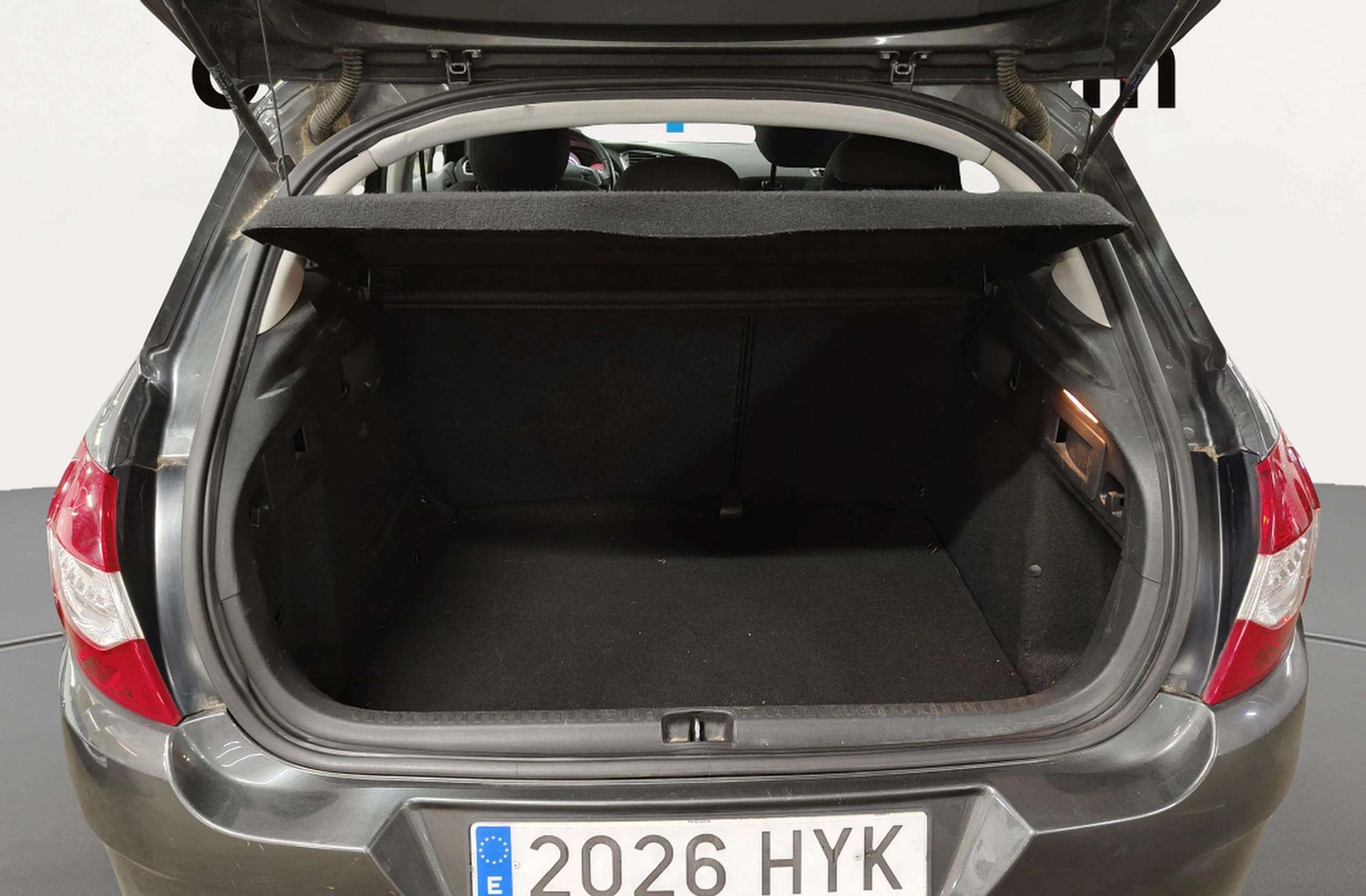 Citroën C4 1.6 HDi Tonic - foto 12