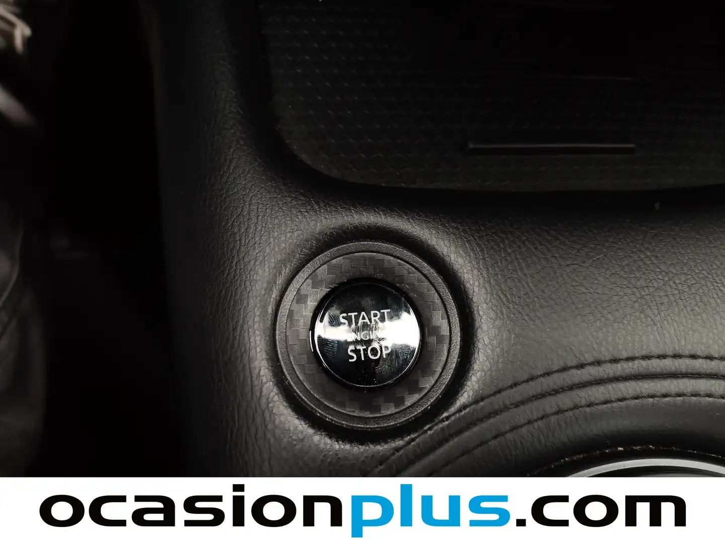 Foto Nissan JUKE Nissan Juke DIG-T N-Connecta 4x2 DCT (114 CV)