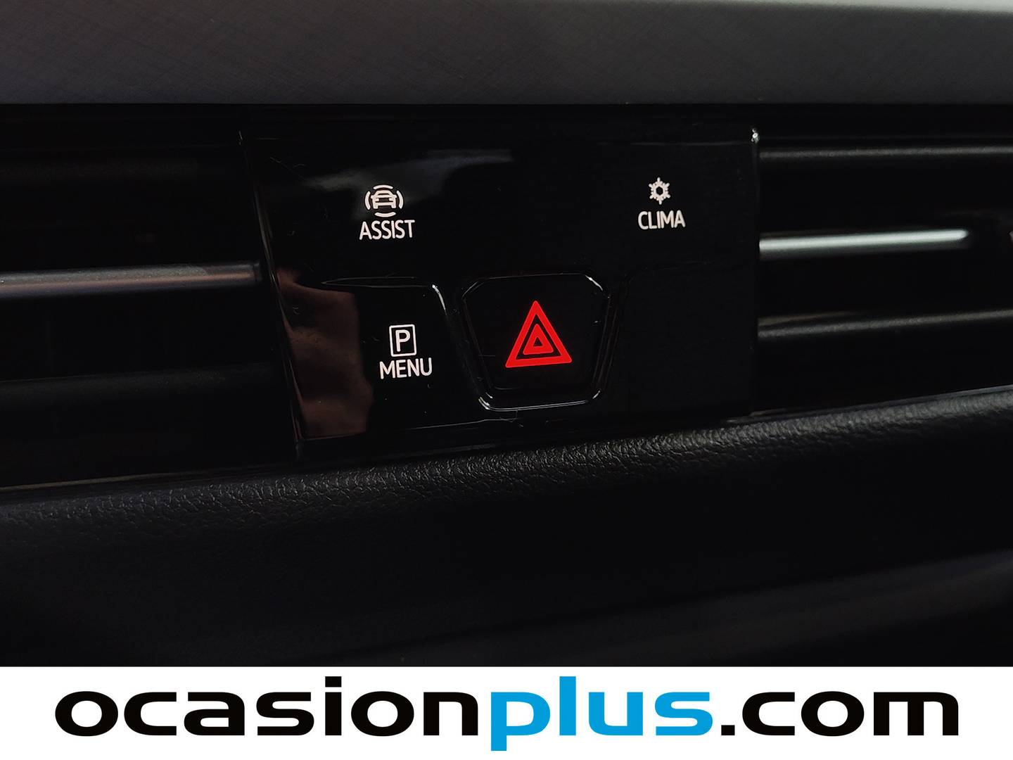 Equipamiento del Volkswagen Golf Volkswagen Golf Life 2.0 TDI (115 CV)