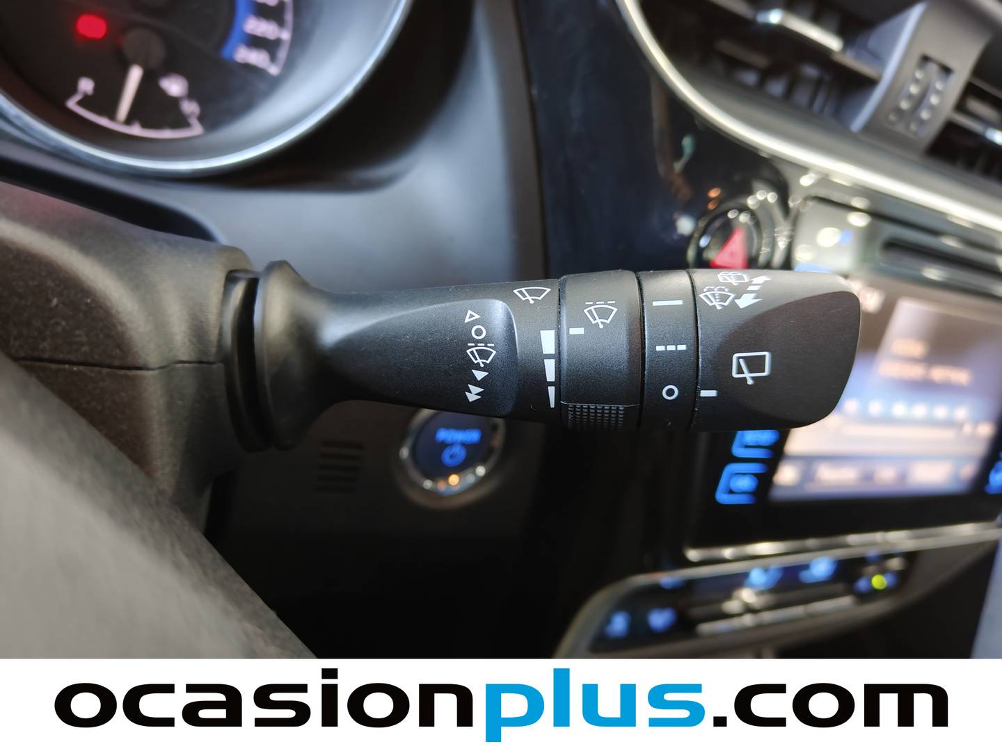 Toyota Auris Toyota Auris 140H Touring Sports Active (136 CV) barato