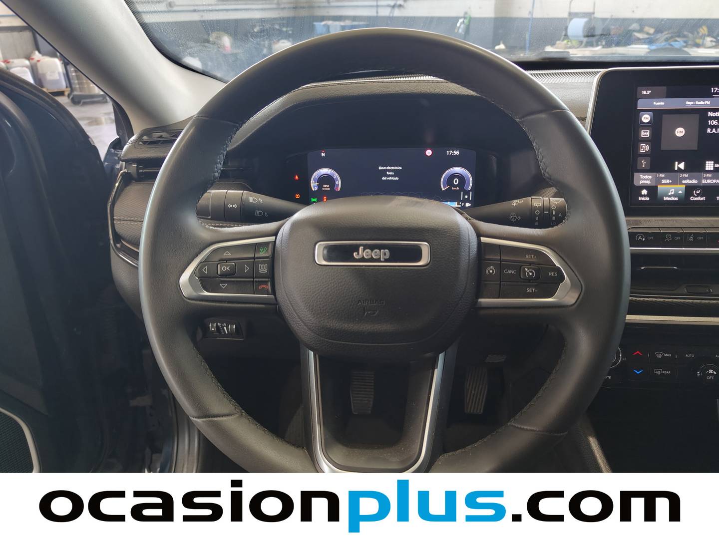 Foto Jeep Compass Jeep Compass 1.3 Gse Night Eagle FWD MT (130 CV)