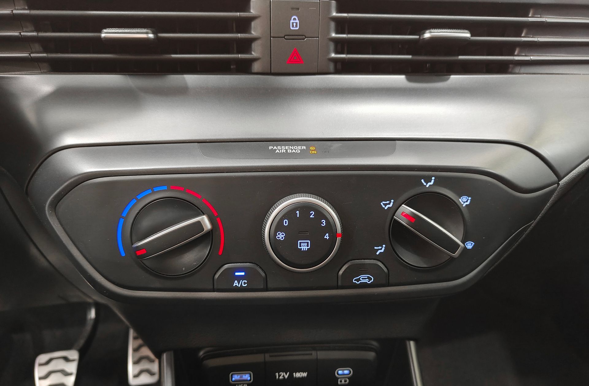 Hyundai Bayon 1.2 MPI Maxx - foto 31