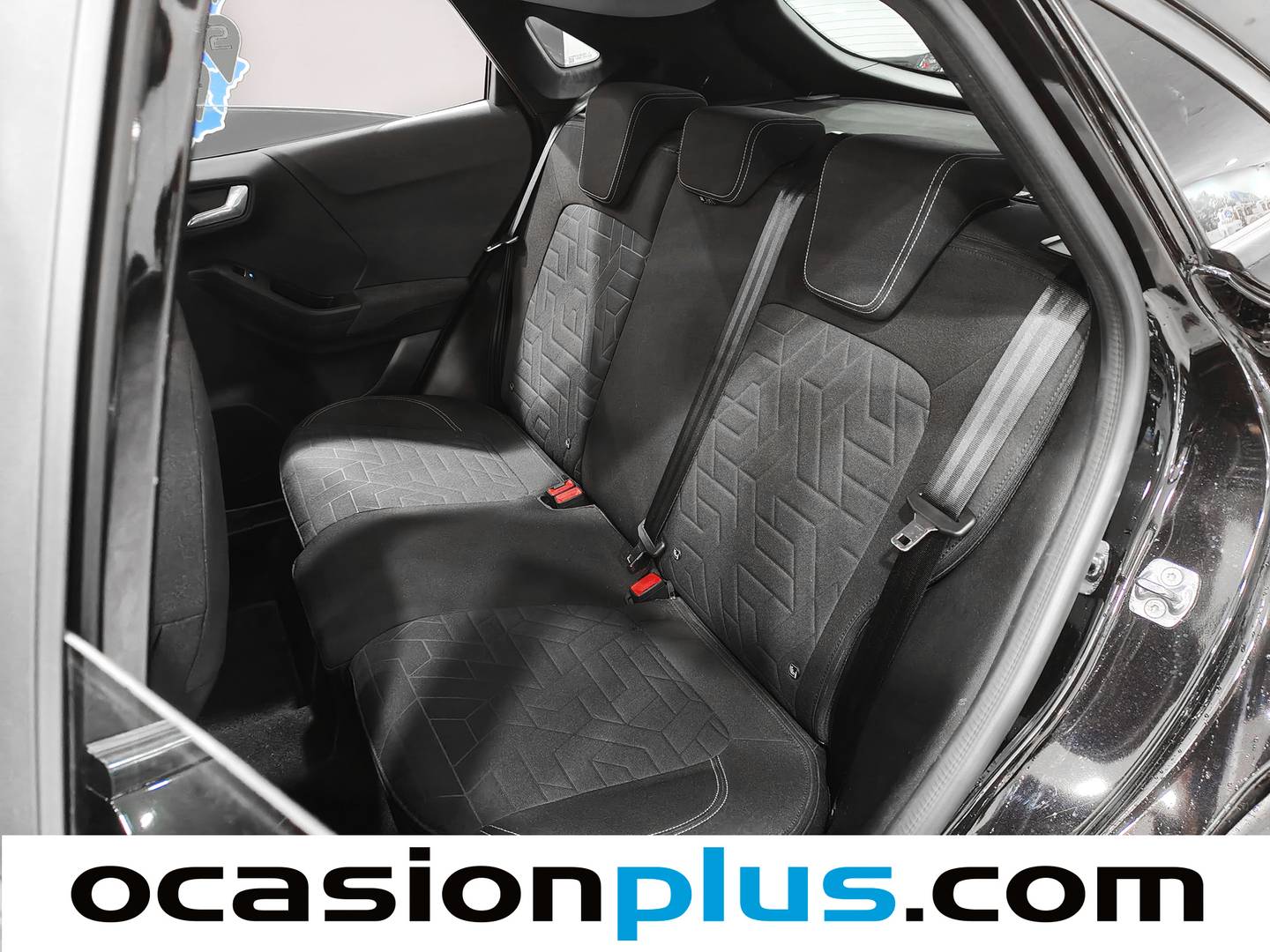 Foto Ford Puma Ford Puma 1.0 EcoBoost MHEV Titanium Design  (125 CV)