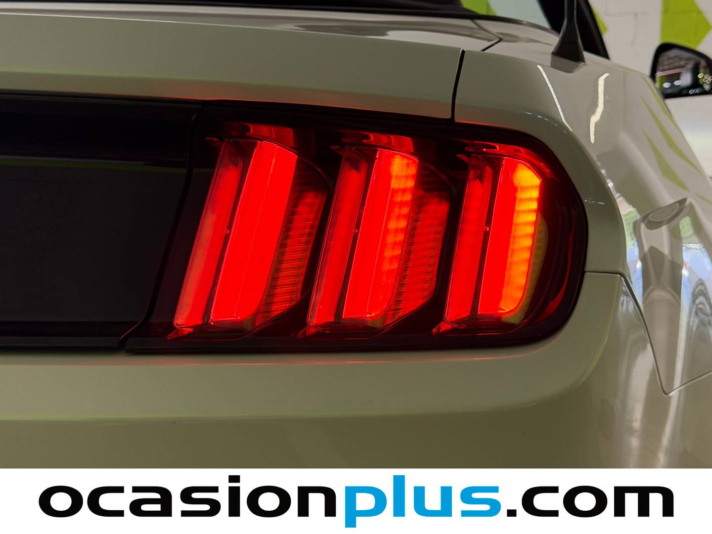Ford Mustang Ford Mustang 2.3 EcoBoost Convertible Mustang Auto (314 CV) de ocasión