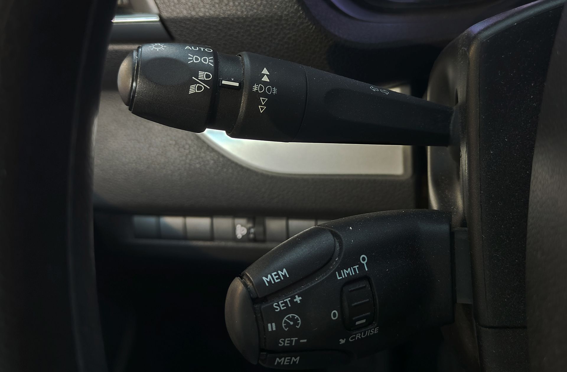 Toyota Proace Verso 2.0D VX Plus Shuttle L1 - foto 23