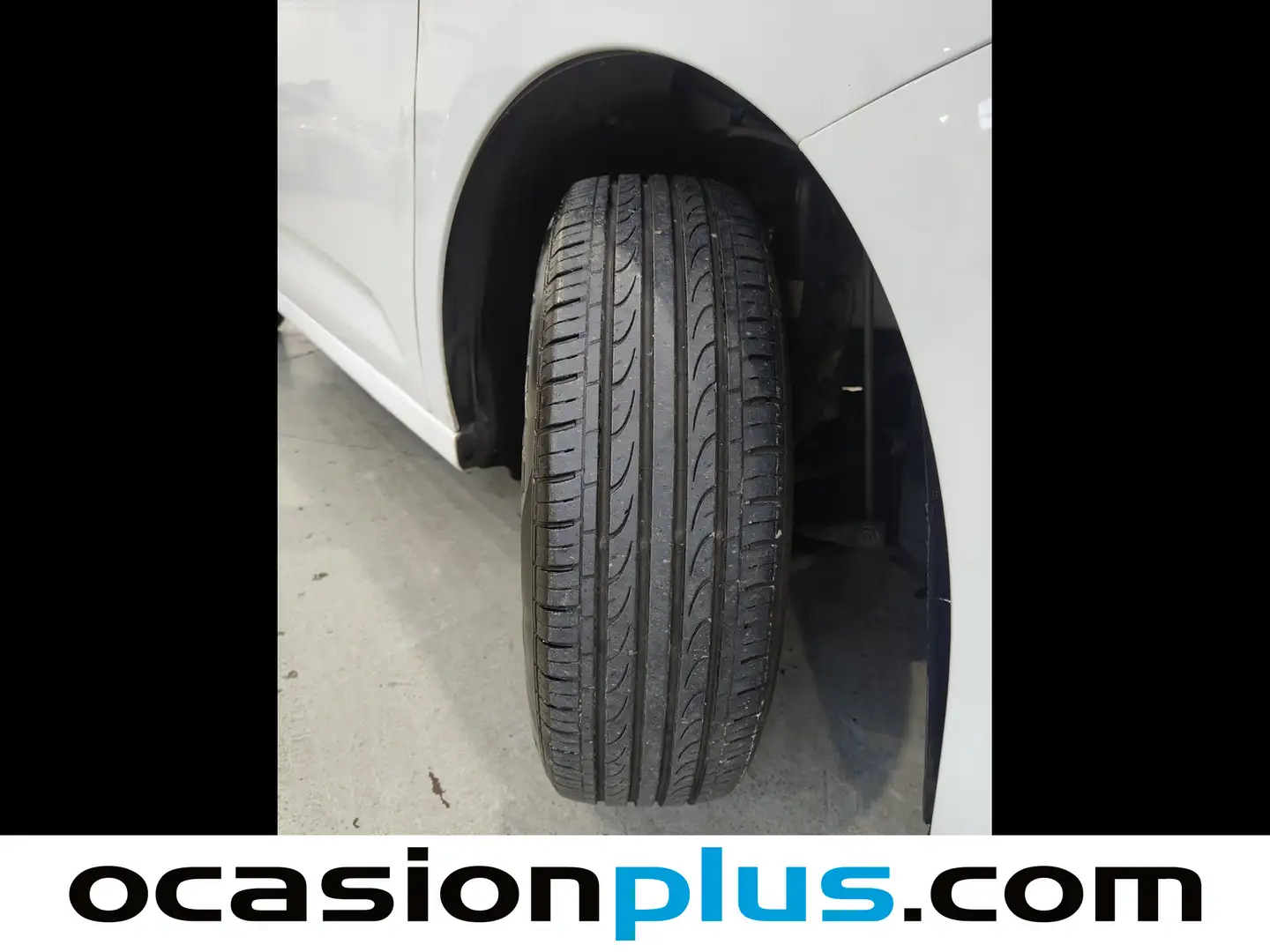 Foto Citroën C3 Citroen C3 VTi Tonic  (68 CV)