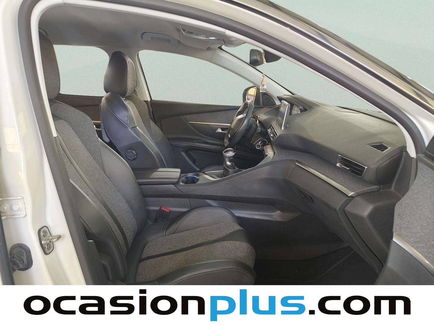 Peugeot 5008 Peugeot 5008 BlueHDi 130 S&S Allure (130 CV) 7 Plazas km 0