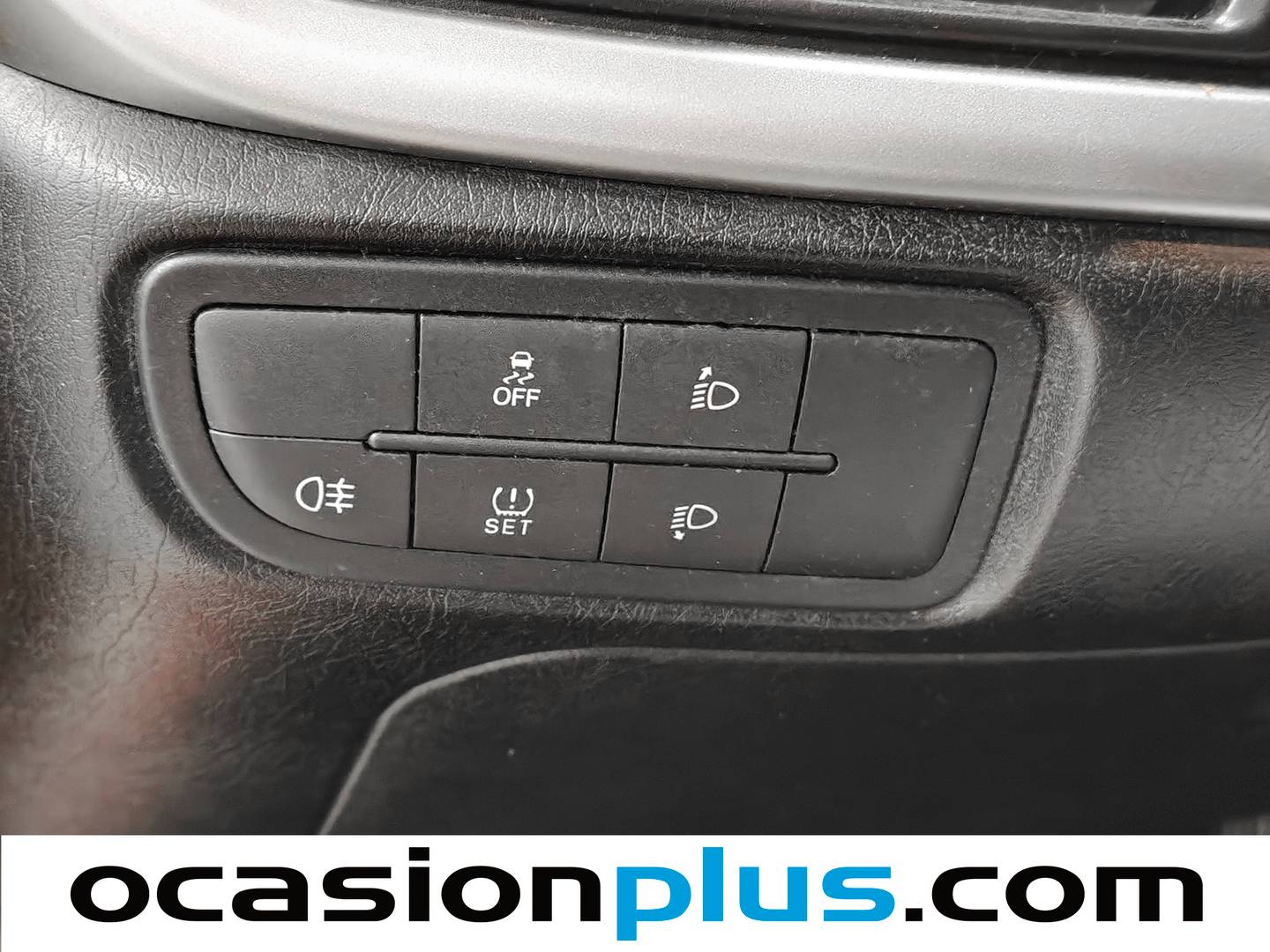 Extras y acabados del Fiat Tipo Fiat Tipo Sedan 1.4 Fire Pop (95 CV)
