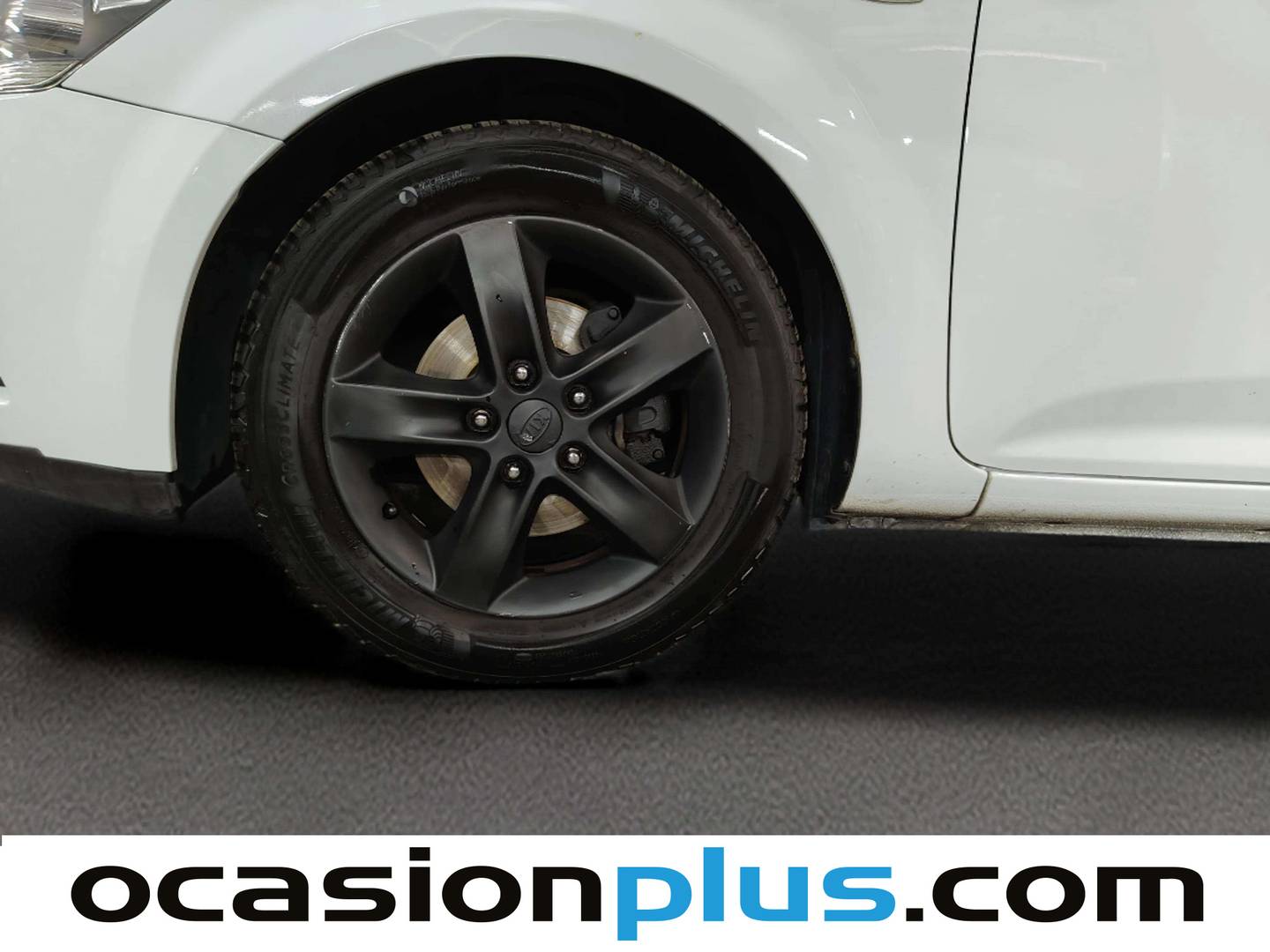 Equipamiento del KIA Ceed KIA Ceed 1.4 CVVT Drive Plus (105 CV)