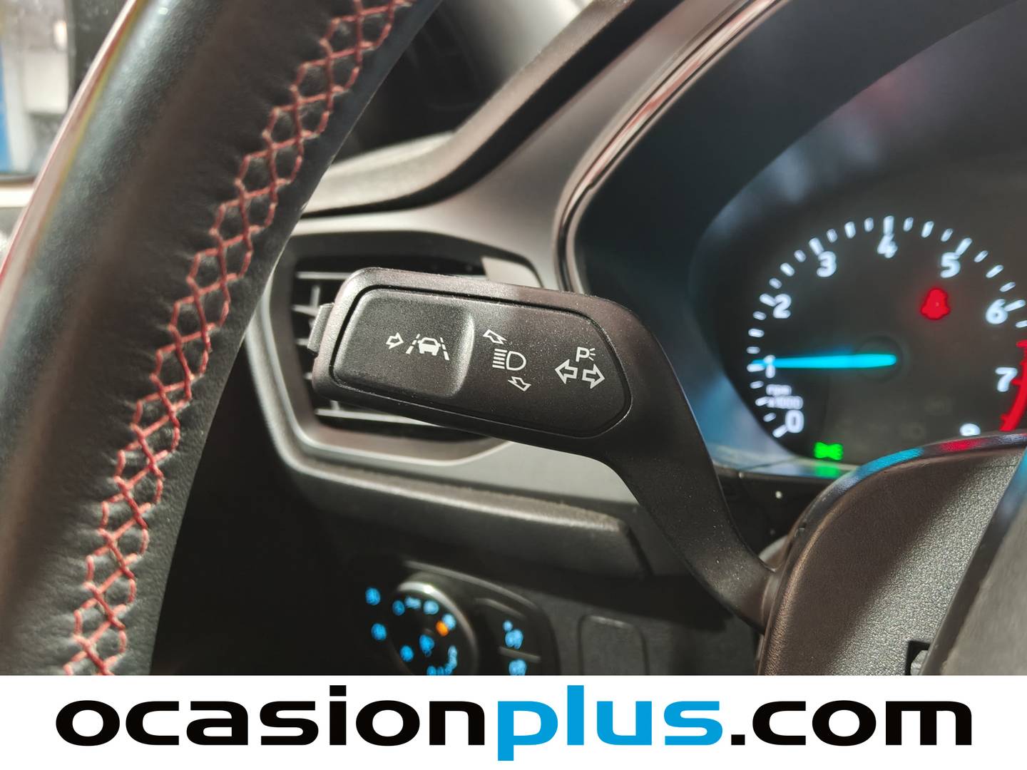 Foto Ford Focus Ford Focus 1.0 Ecoboost MHEV ST-Line (125 CV)