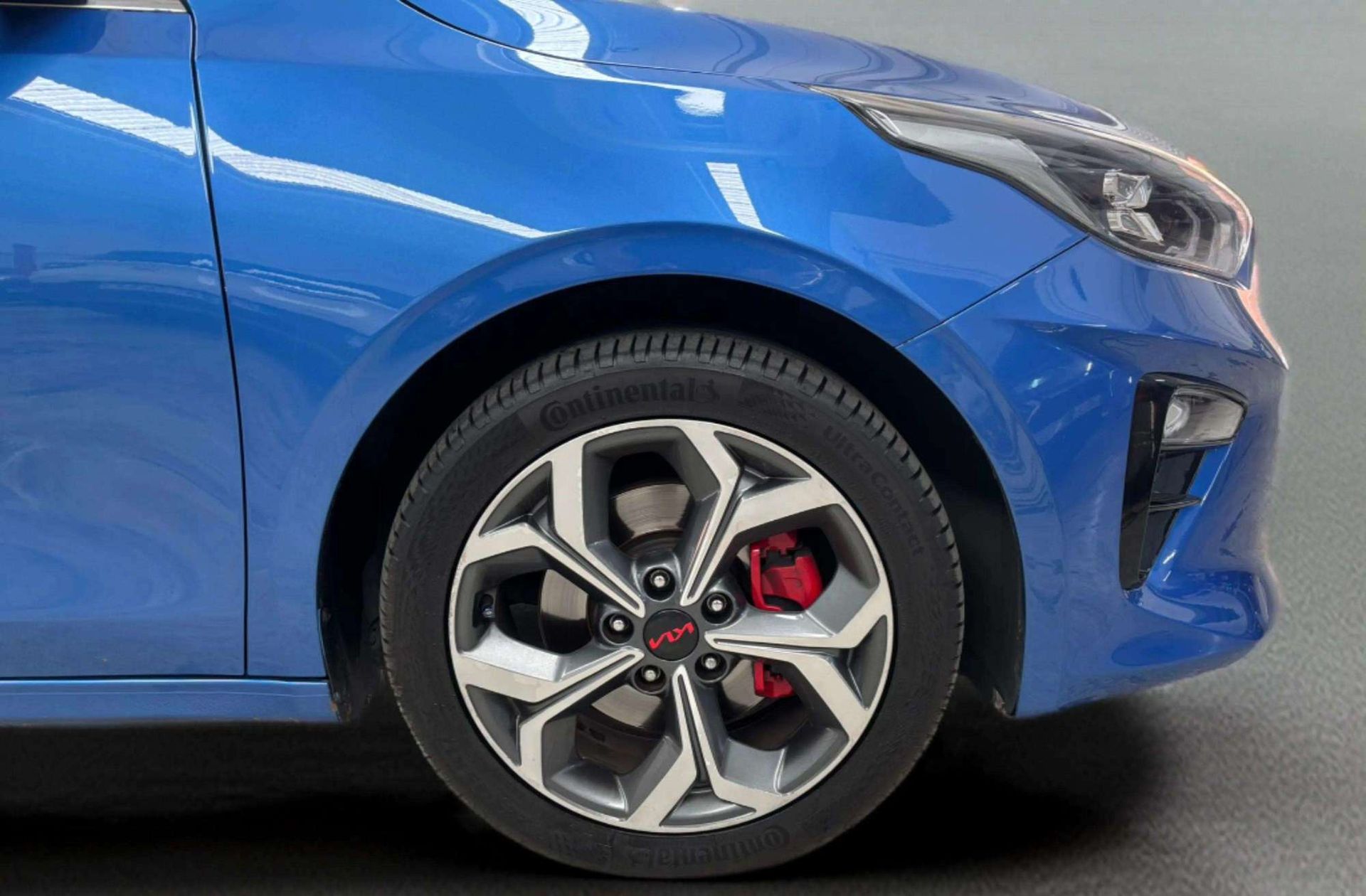 Kia Ceed 1.6 MHEV Tech DCT - foto 40