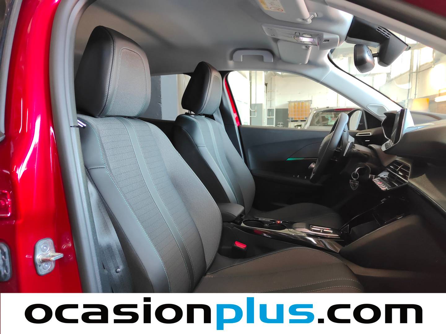 Peugeot 2008 Peugeot 2008 PureTech 130 S&S Allure EAT8 (130 CV) km 0