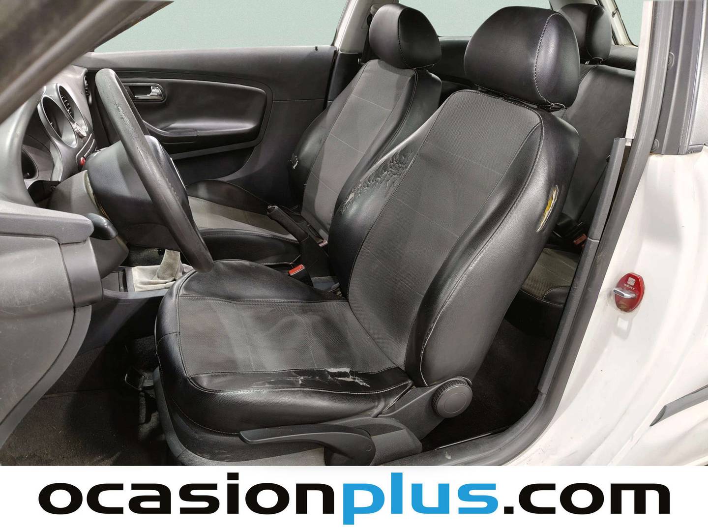 Foto asientos delanteros Seat Ibiza Seat Ibiza 1.4 16v Stella (75 CV)