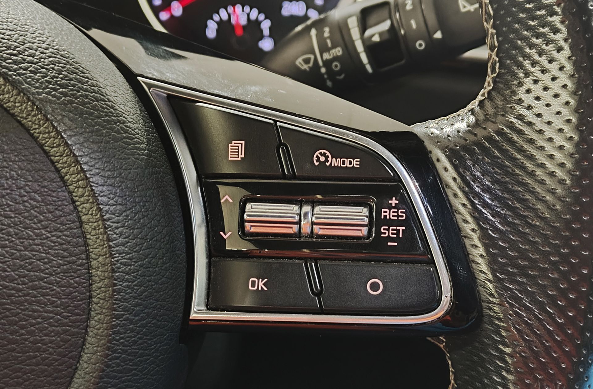 Kia Ceed 1.6 CRDi Eco-Dynamics GT Line - foto 27