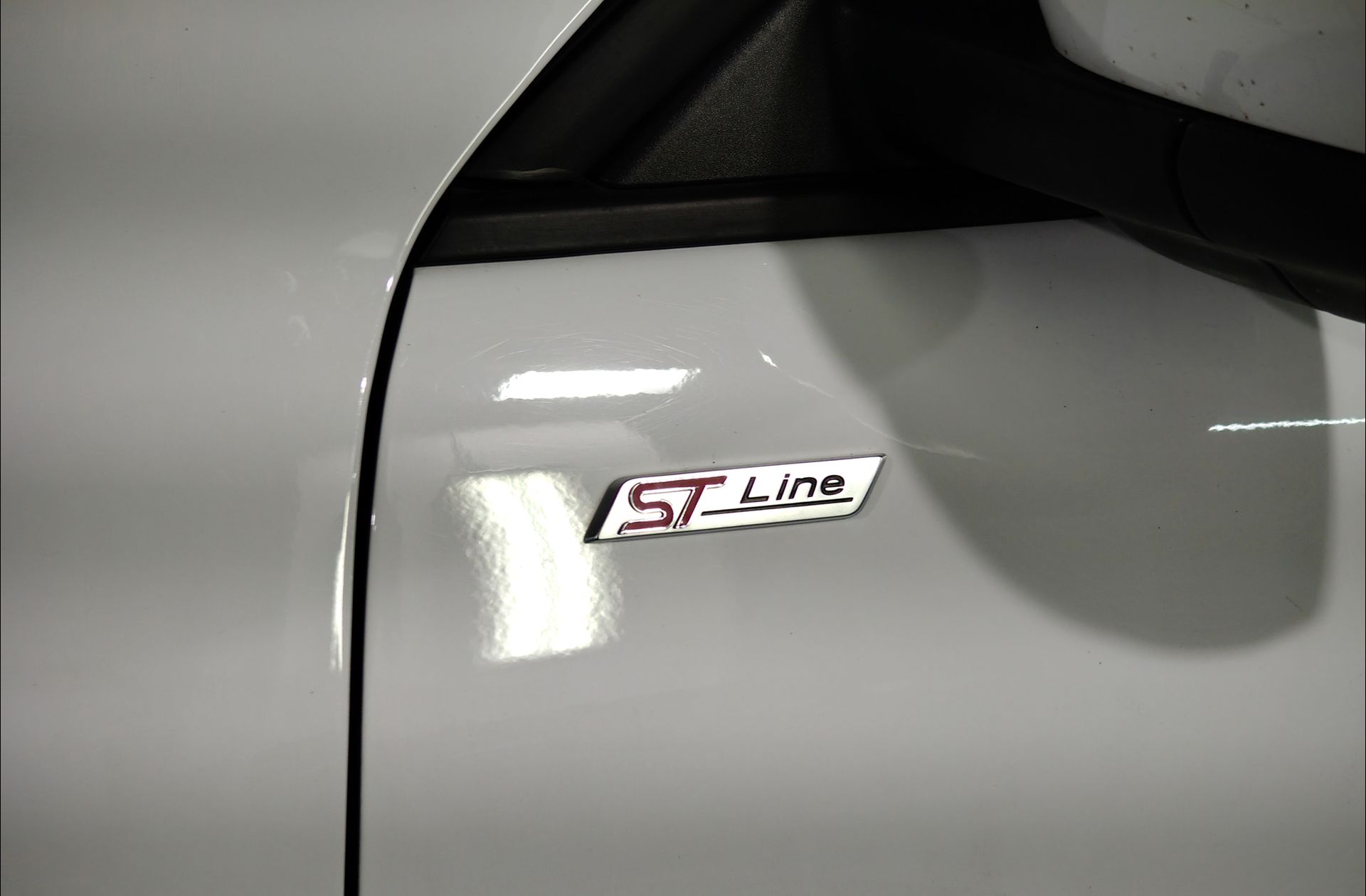 Ford Kuga 1.5T EcoBoost ST-Line 4x2 - foto 5