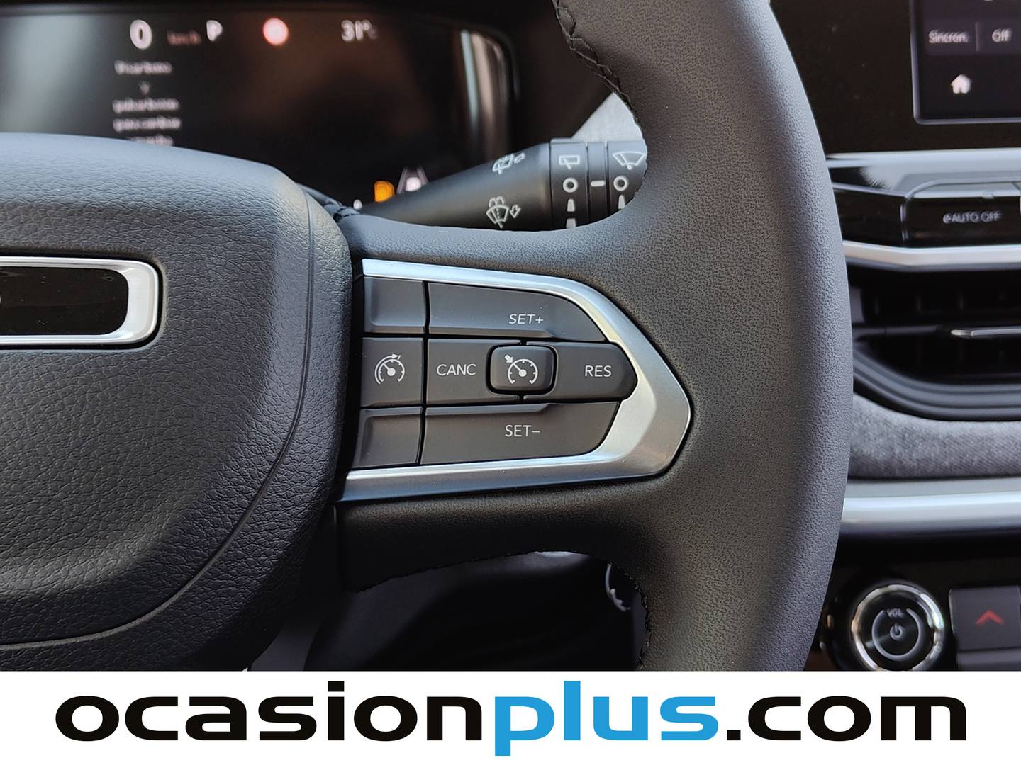 Foto Jeep Compass Jeep Compass eHybrid 1.5 MHEV Longitude DCT (130 CV)