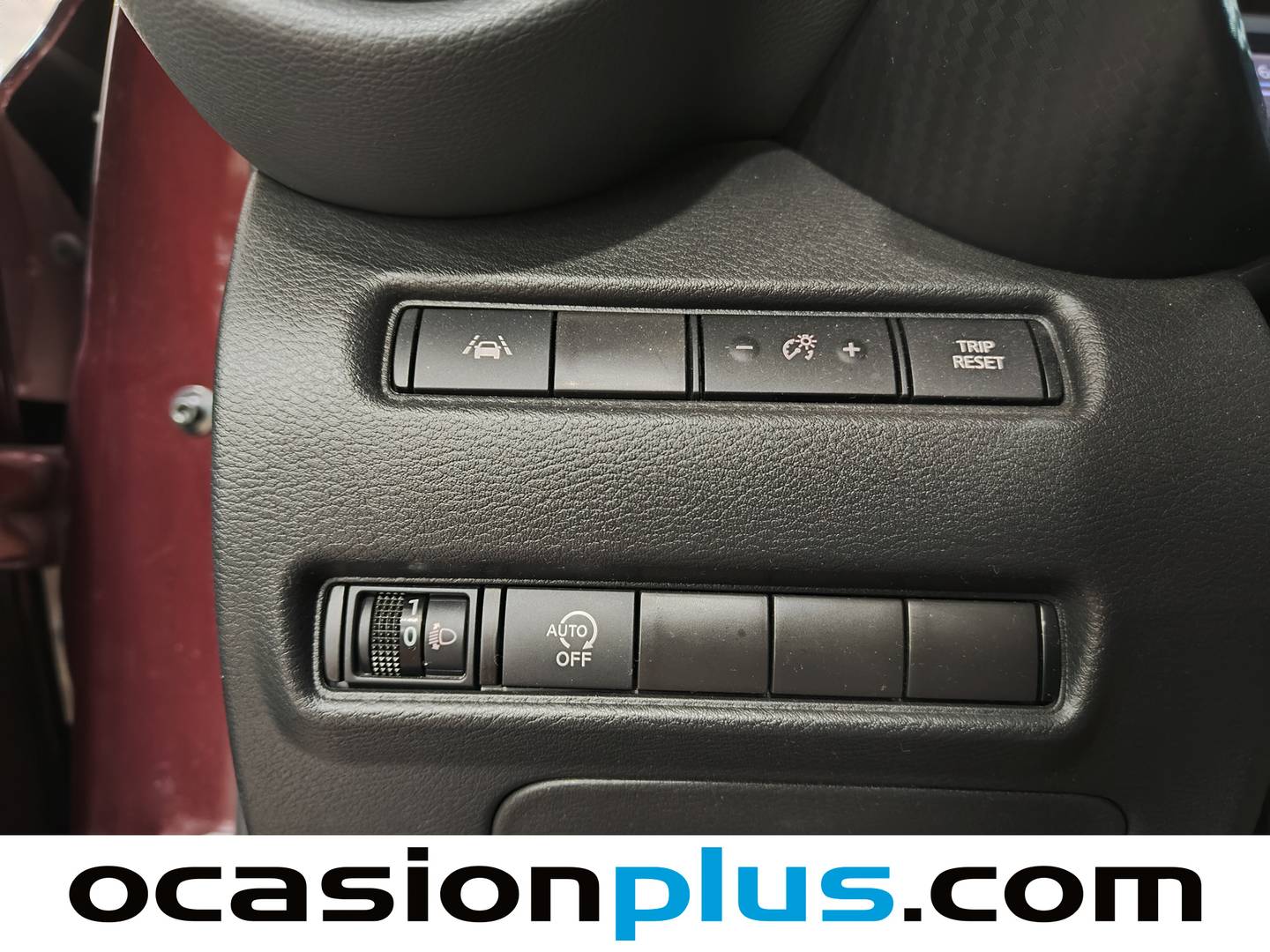 Extras del Nissan JUKE Nissan Juke DIG-T N-Connecta 4x2 DCT (114 CV)