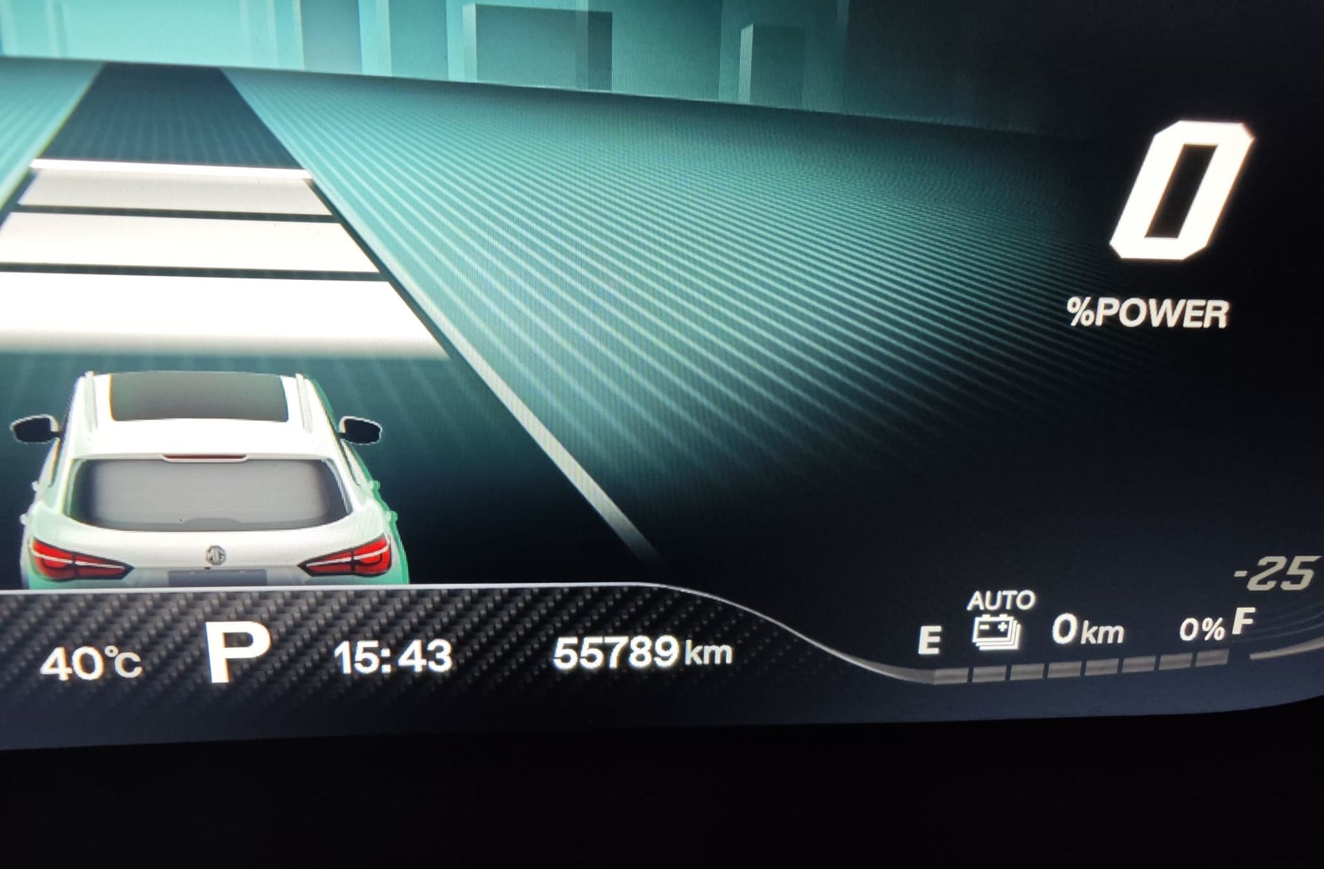MG eHS 1.5 T-GDi PHEV Luxury - foto 12