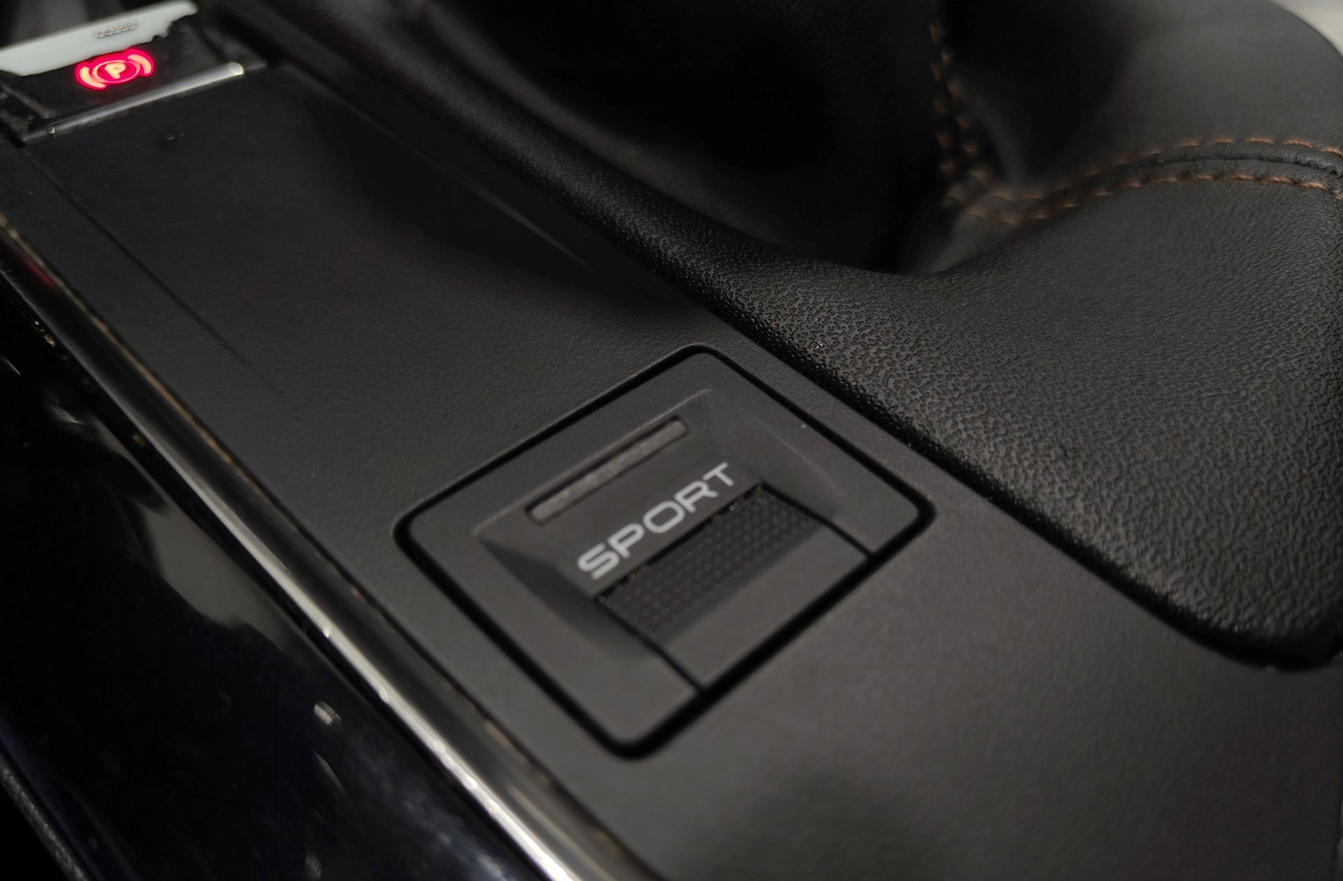 Peugeot 3008 PureTech 130 GT Line - foto 12