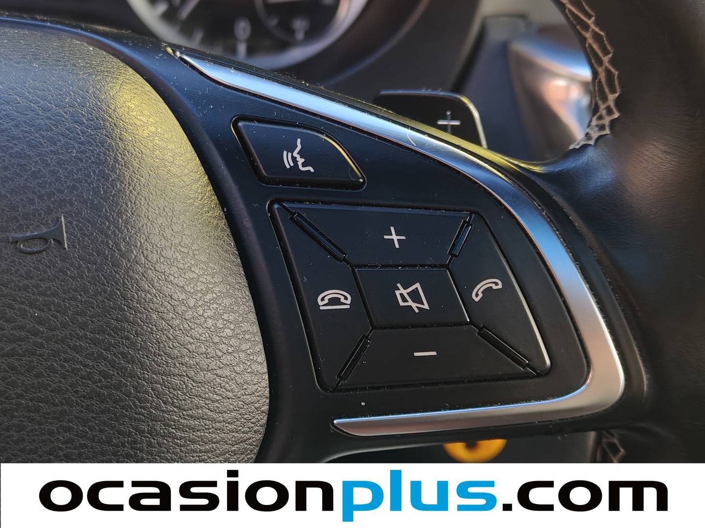 Foto Infiniti QX30 Infiniti QX30 2.2D Premium Tech AWD 7DCT 125 kW (170 CV)