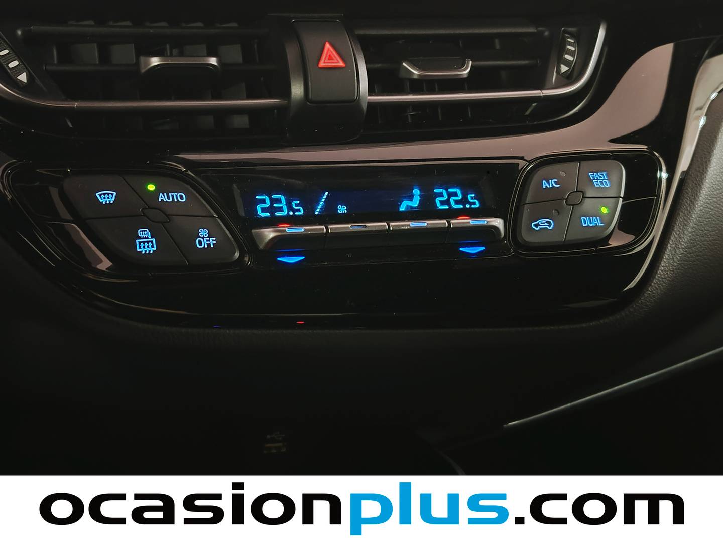 Foto Toyota C-HR Toyota C-HR 1.8 125H Advance (122 CV)