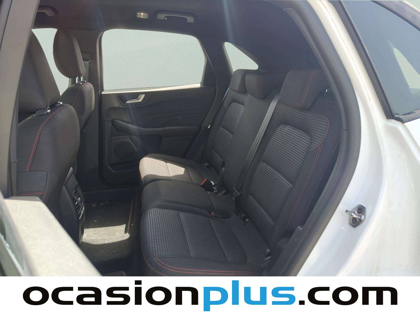 Foto asientos traseros Ford Kuga Ford Kuga 2.5 Duratec FHEV ST-Line Auto (190 CV)