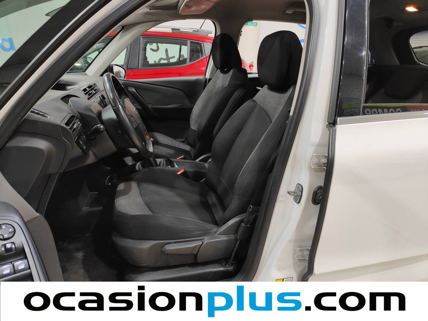 Foto asientos delanteros Citroën C4 Picasso Citroen C4 Picasso PureTech 110 S&S Live (110 CV)