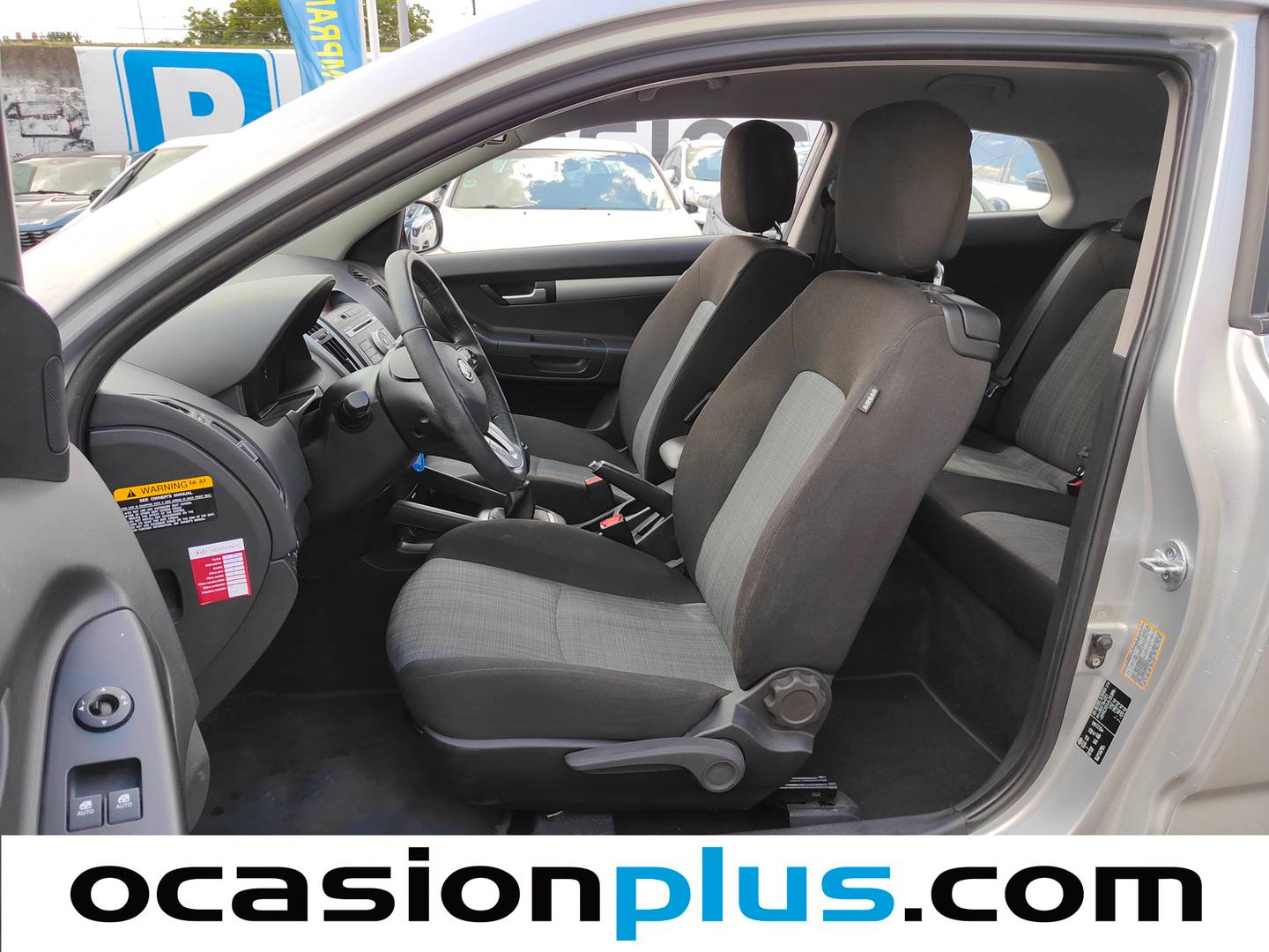 Foto asientos delanteros KIA Ceed KIA Ceed 1.6 CVVT Active Eco-Dynamics (126 CV)