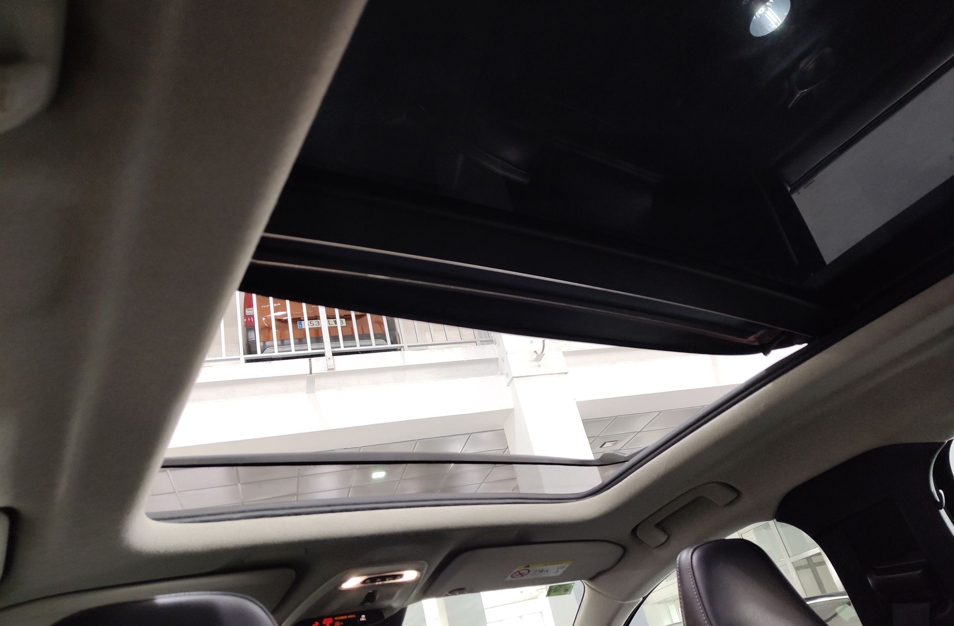 Volvo XC40 D3 Business Plus AWD - foto 6