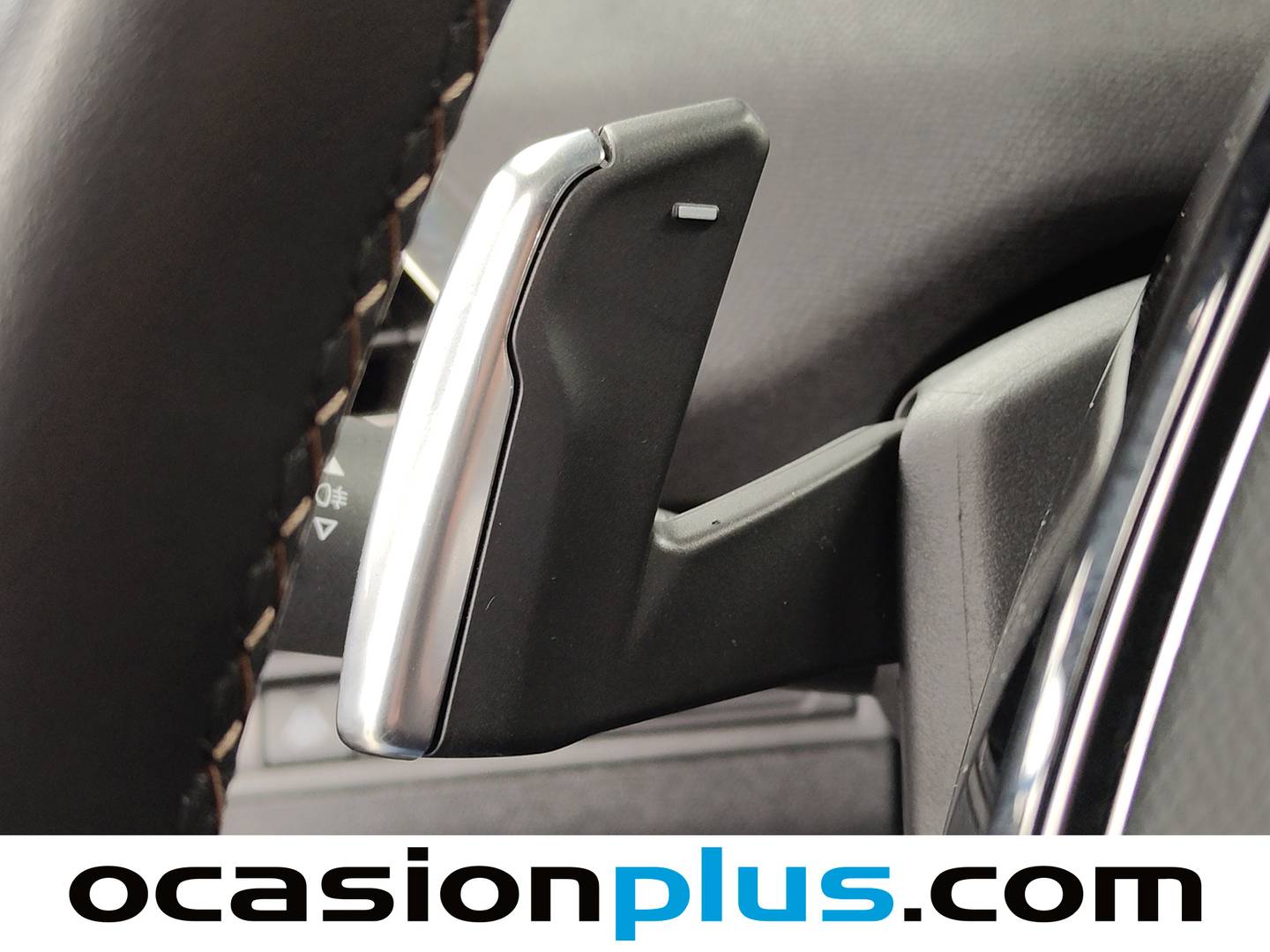 Foto Peugeot 3008 Hybrid Peugeot 3008 Hybrid GT eDCS6 (145 CV)