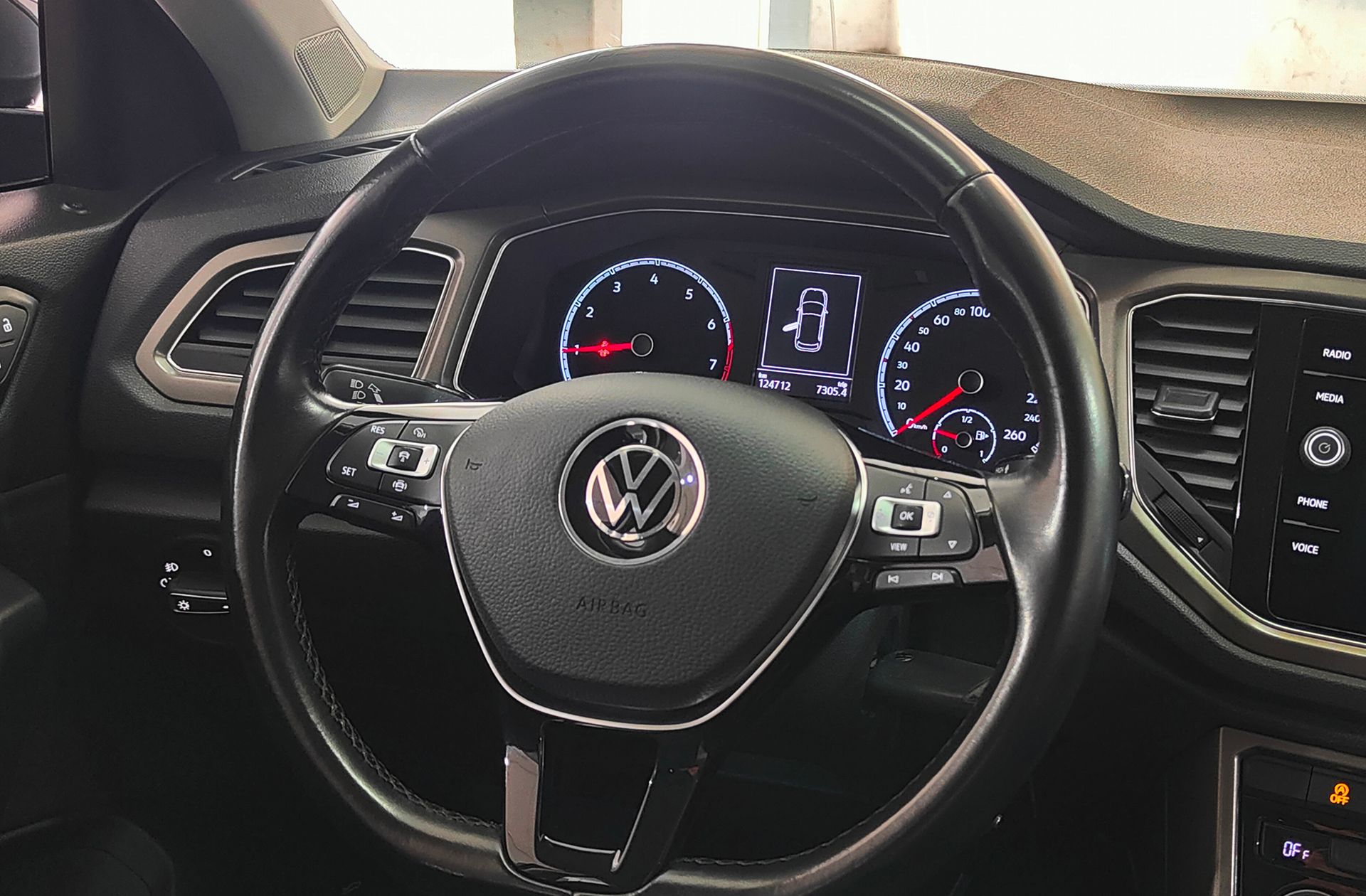 Volkswagen T-Roc Advance 1.0 TSI - foto 24