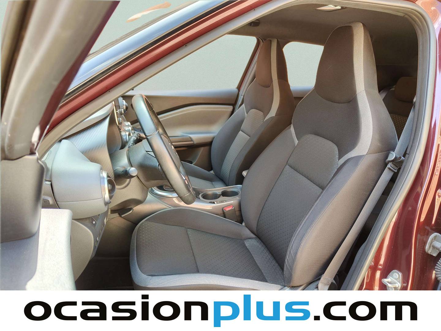 Foto asientos delanteros Nissan JUKE Nissan Juke DIG-T N-Connecta 4x2 (114 CV)