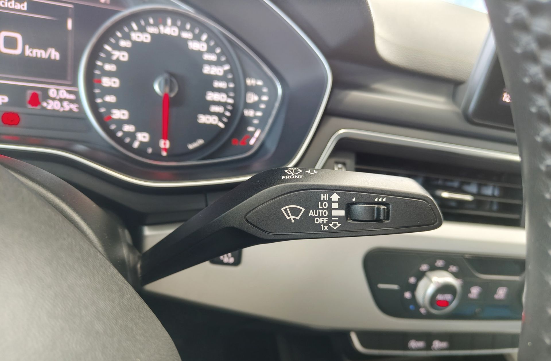 Audi A4 Advanced 35 TFSI S tronic - foto 32