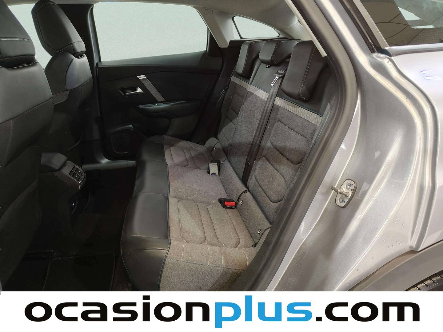 Foto asientos traseros Citroën C4 Citroën C4 PureTech 130 S&S 6v Feel Pack (130 CV)