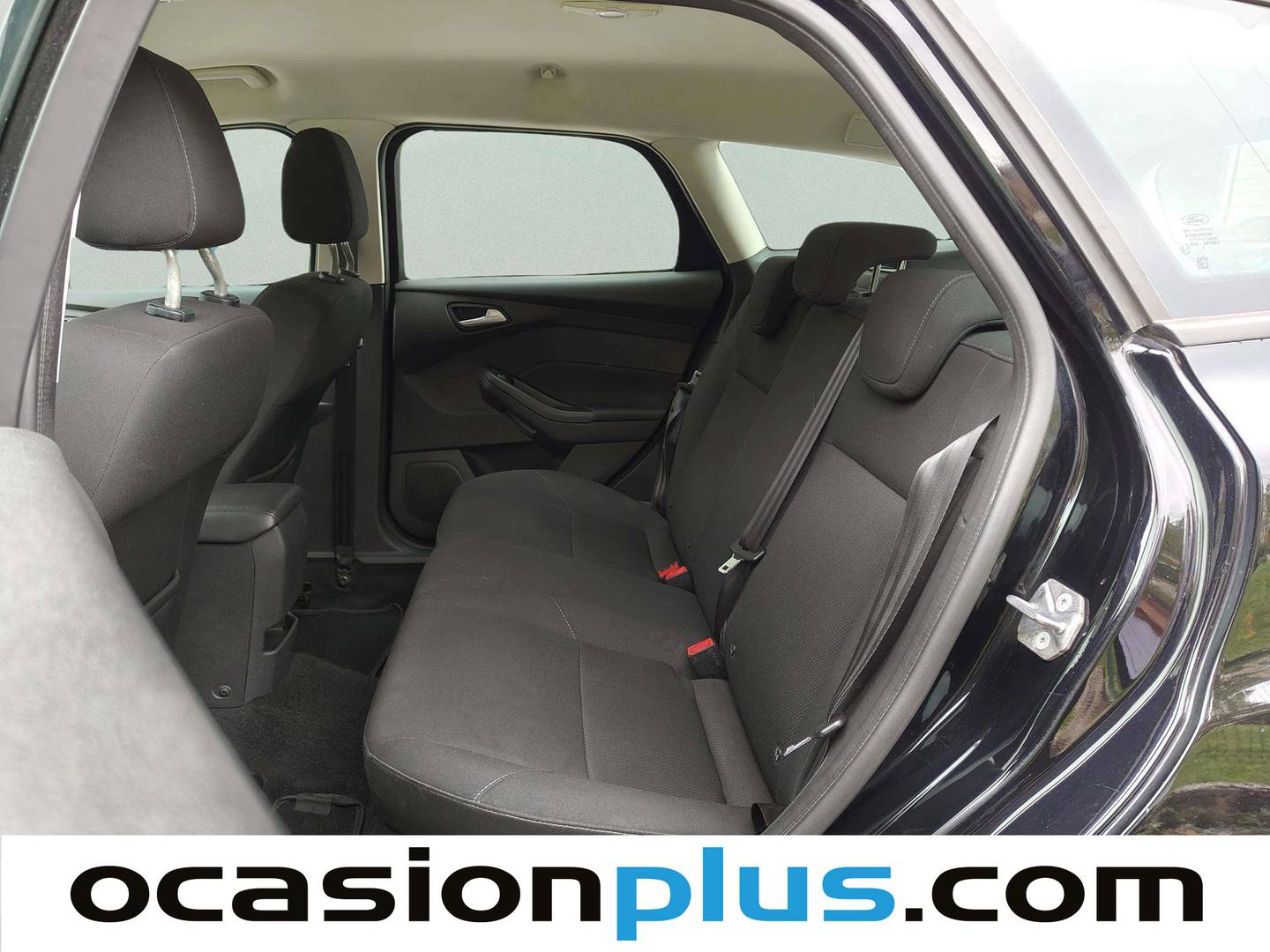Foto asientos traseros Ford Focus Ford Focus 1.5 TDCi Business (120 CV)