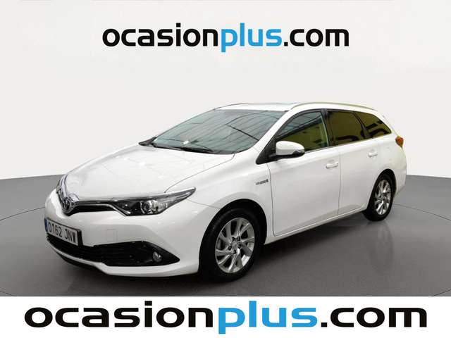 Toyota Auris 140H Touring Sports Active (136 CV) de segunda mano
