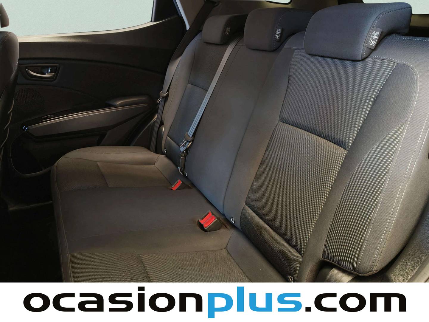 Foto asientos traseros SsangYong Tivoli Grand SsangYong Tivoli Grand G15T Urban Plus Auto (163 CV)