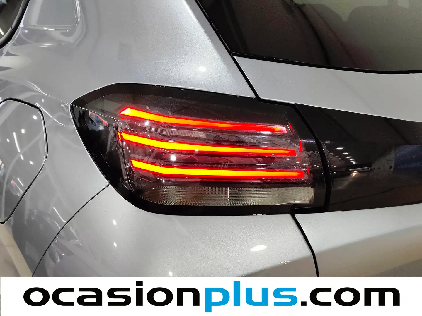 Foto Peugeot 208 Peugeot 208 PureTech 100 Allure (100 CV)