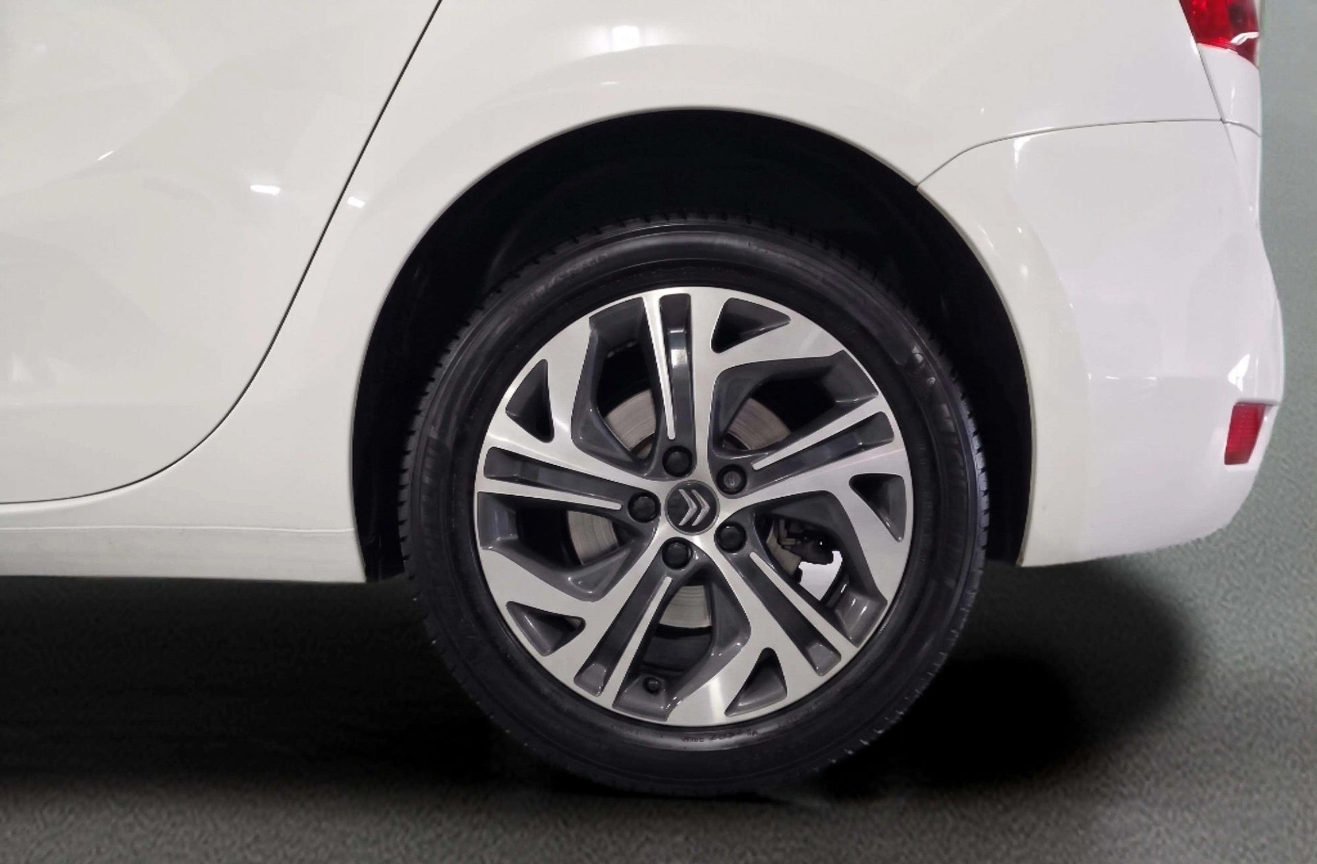 Citroën C4 Grand SpaceTourer PureTech 130 C-Series 7 plazas - foto 41