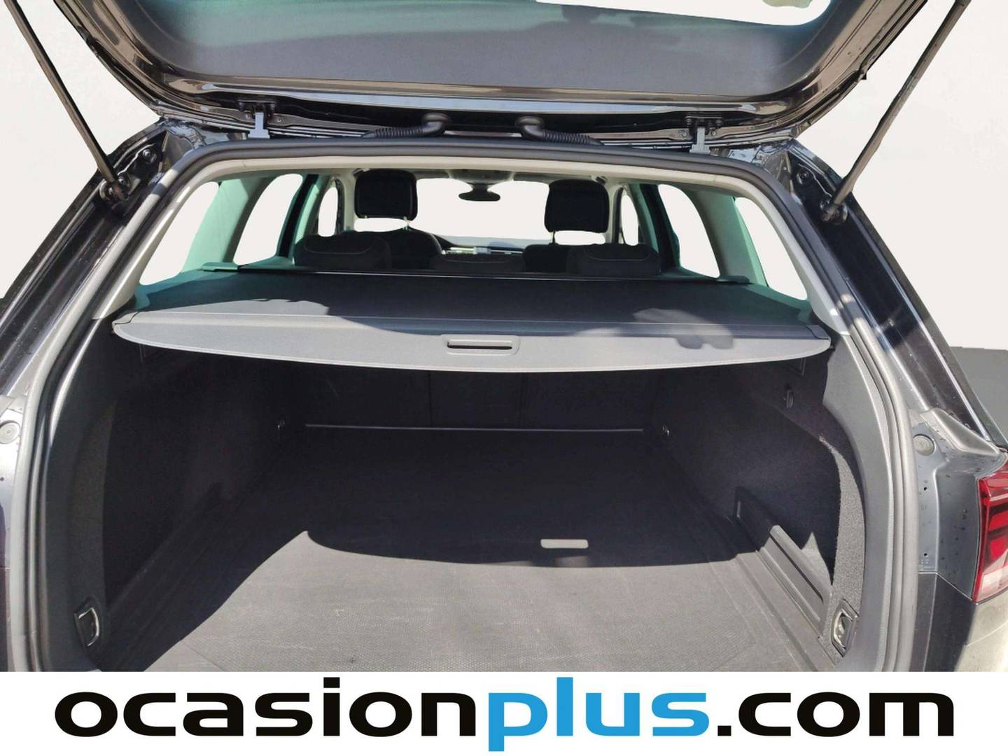 Fotos maletero Volkswagen Passat Volkswagen Passat Variant Executive 2.0 TDI (150 CV)